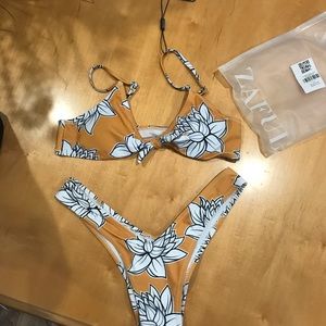 Unworn Zaful bathing suit